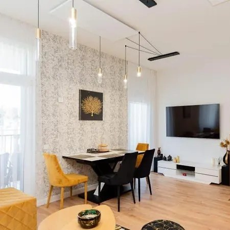 Black Gold Apartamento *
